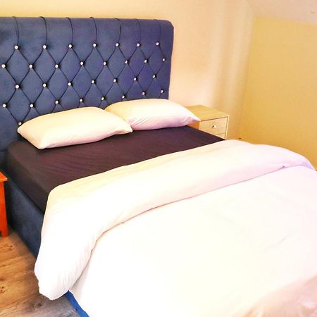 Deluxe Dwelling - 15 Mins From Cork City/Airport Apartment Bagian luar foto